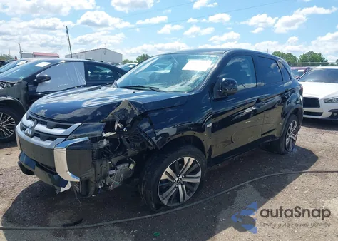 2020 Mitsubishi Outlander Sport 2.0 Es z USA, uszkodzony, nr VIN JA4AP3AU8LU005358